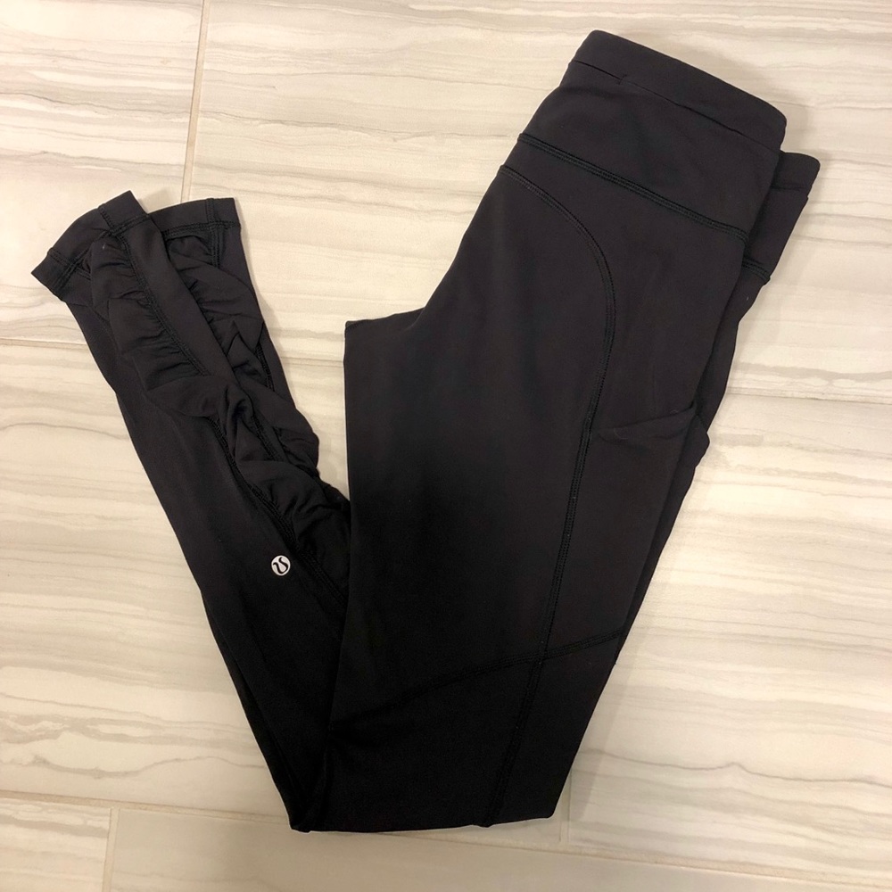 Full length lululemon leggings size 6